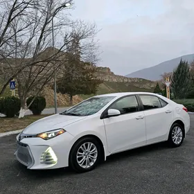 Toyota Corolla 2018