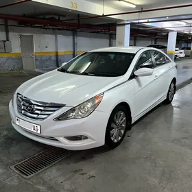 Hyundai Sonata 2012