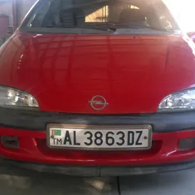 Opel Tigra 1998