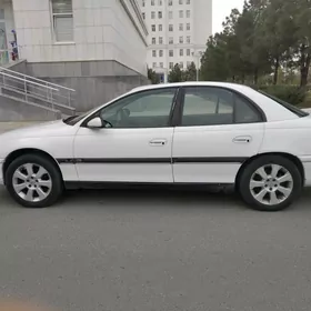 Opel Omega 1996