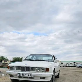 BMW 7 Series 1993