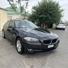 BMW 5 Series 2011