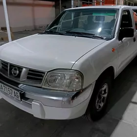 Nissan Navara 2009