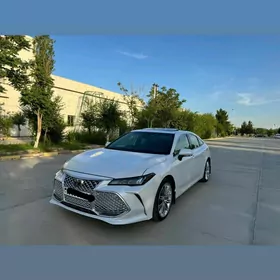 Toyota Avalon 2019