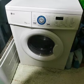 стиральная машина LG 5кг
