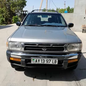 Nissan Pathfinder 1998