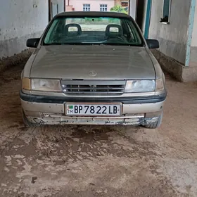 Opel Vectra 1991