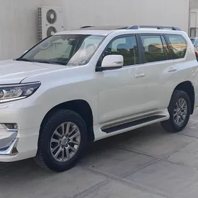 Toyota Land Cruiser Prado 2021