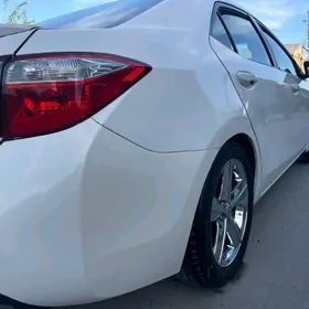 Toyota Corolla 2014