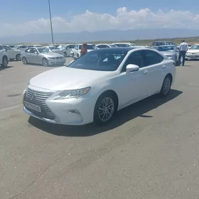 Lexus ES 350 2017