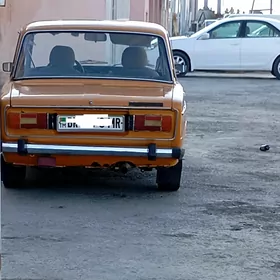 Lada 2106 1985