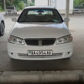 Nissan Sunny 2005