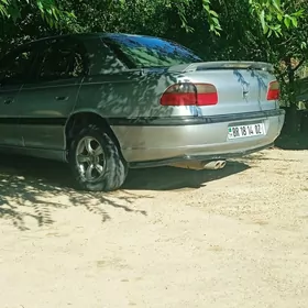 Opel Omega 1994