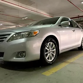 Toyota Camry 2011