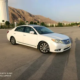 Toyota Avalon 2011