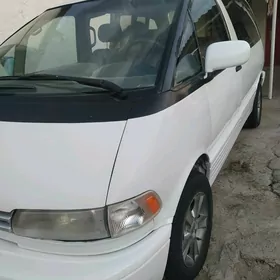 Toyota Previa 1995