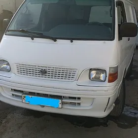 Toyota Hiace 2000