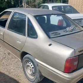 Opel Vectra 1992