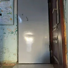 входная дверь