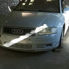 Audi A8 2005