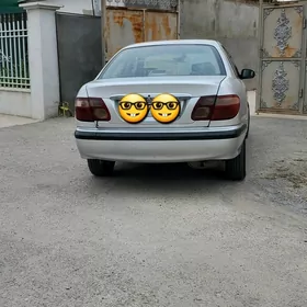 Nissan Sunny 2002