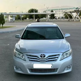 Toyota Camry 2011