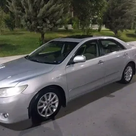 Toyota Camry 2011