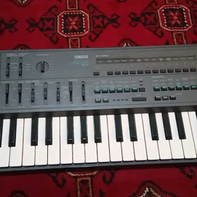 YAMAHA KORG ROLAND