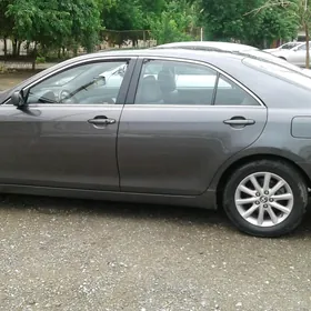 Toyota Camry 2011