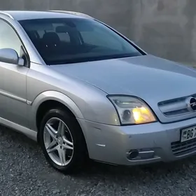 Opel Signum 2003