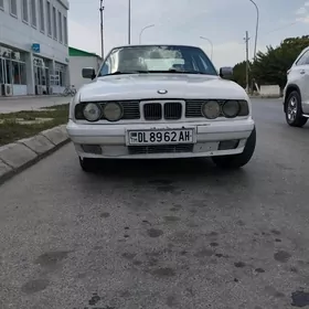 BMW 525 1990