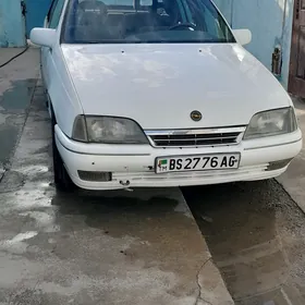 Opel Omega 1990