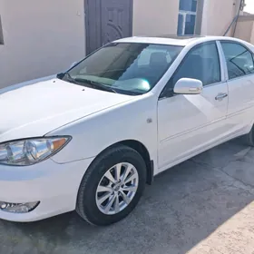 Toyota Camry 2005