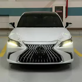 Lexus ES 350 2024