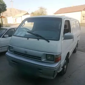 Toyota Hiace 1995