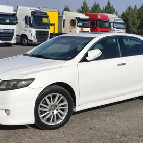 Toyota Camry 2011