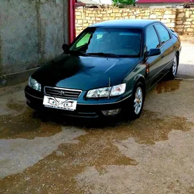 Toyota Camry 1999