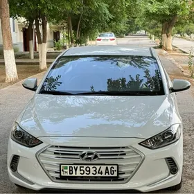 Hyundai Elantra 2017