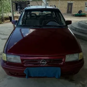 Opel Astra 1992