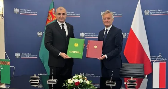 МИД Туркменистана и Польши подписали программу сотрудничества