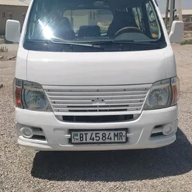 Nissan Urvan 2008