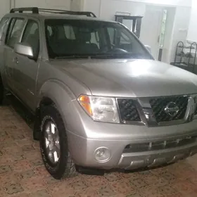 Nissan Pathfinder 2004