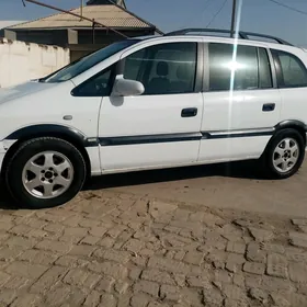 Opel Zafira 1999