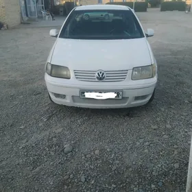 Volkswagen Polo 2001