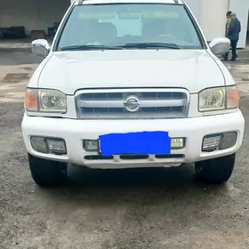 Nissan Pathfinder 2001