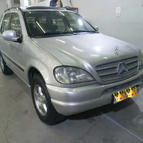 Mercedes-Benz ML350 1999