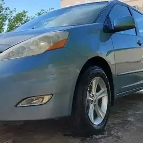 Toyota Sienna 2008