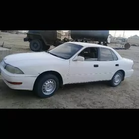 Toyota Camry 1992