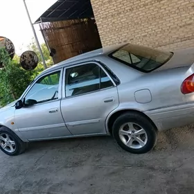 Toyota Corolla 1999