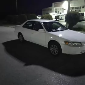 Toyota Camry 1999